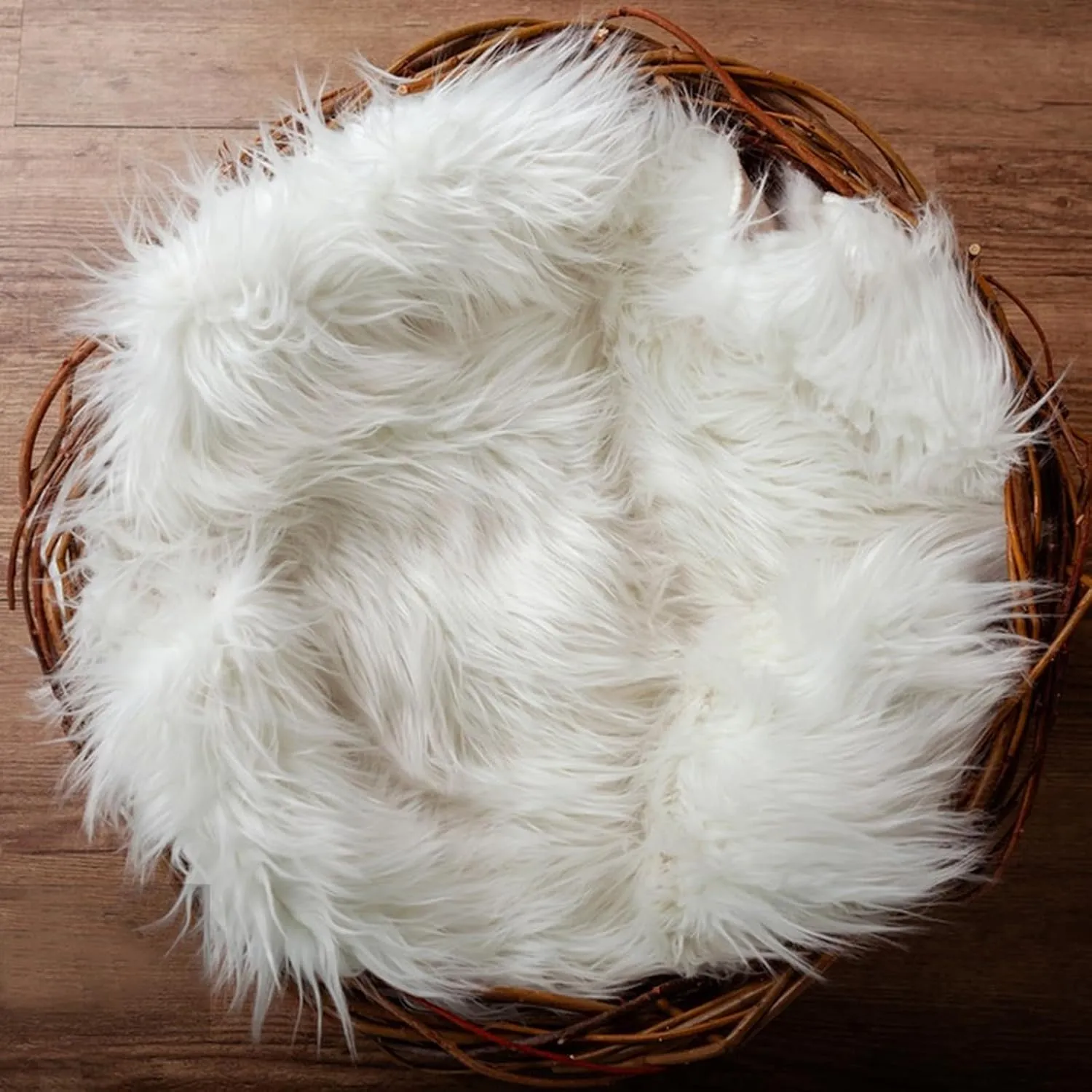 Fluffy Dog Cat Bed Mat 19.6x31.4 inch, Washable Soft Plush Faux Fur Warm Area Puppy Pads Blanket for Indoor Pet Sleep Cushion White