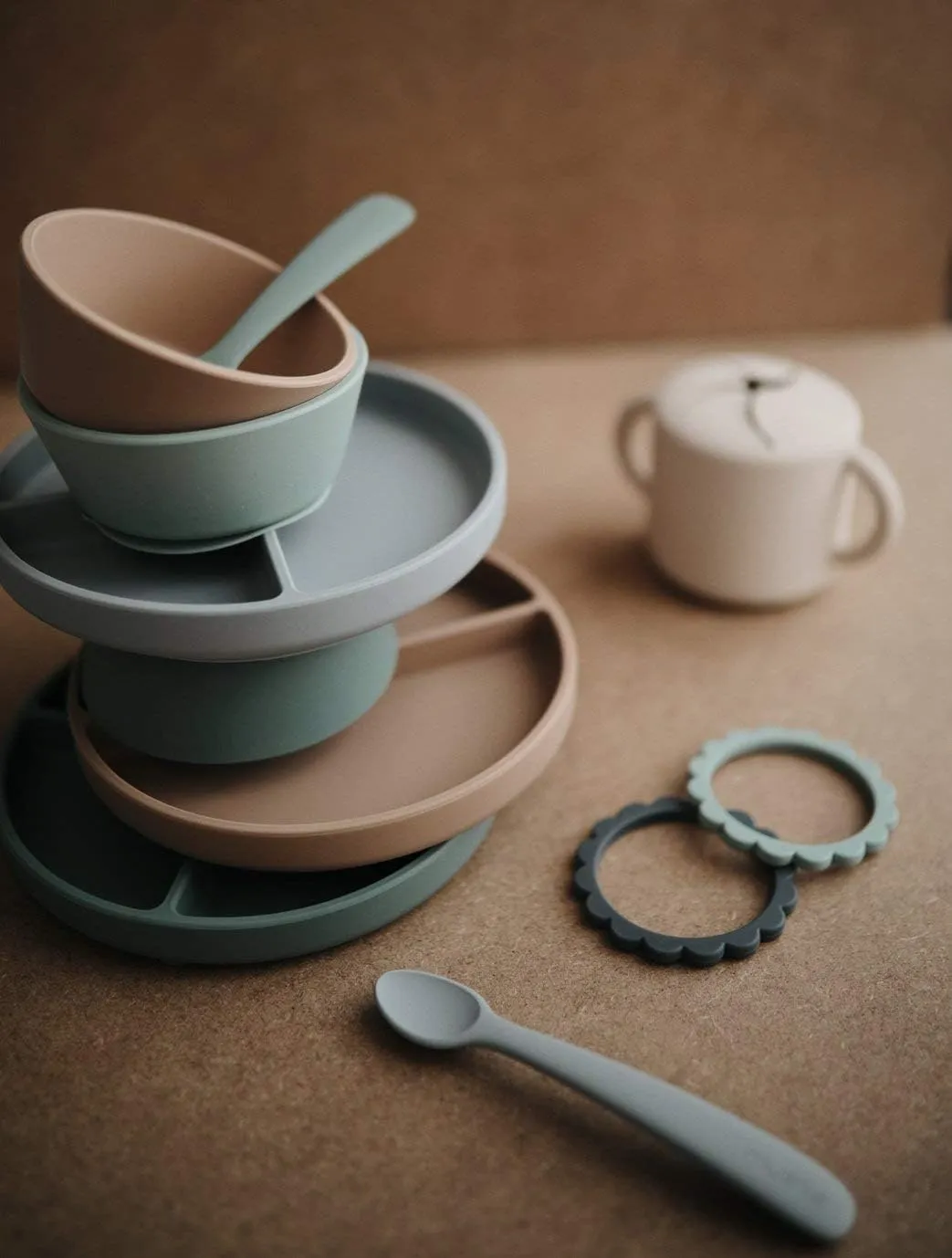 mushie Silicone Suction Bowl | BPA-Free Non-Slip Design (Dried Thyme)